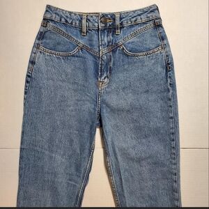 Divided High Rise 80s Style Ankle Length size 2 Jeans